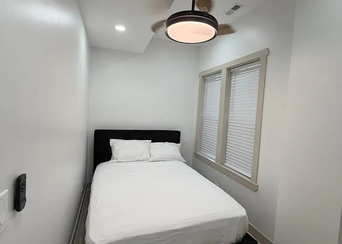 Apartment Living Like A Local In The Heart Of Bronzeville