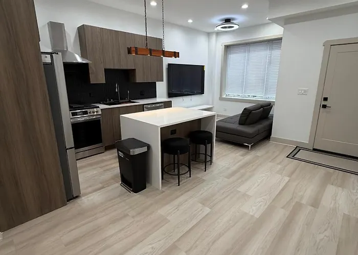 Apartment Living Like A Local In The Heart Of Bronzeville